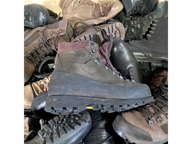 Partij diverse schoenen - afbeelding 7 van  8