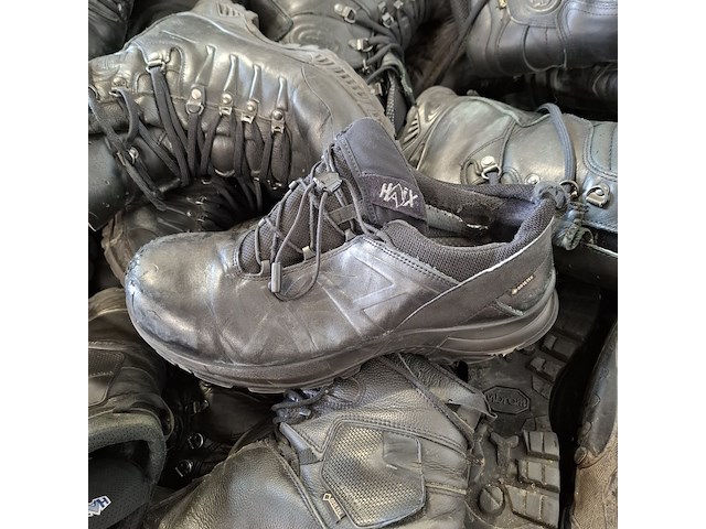 Partij diverse schoenen - afbeelding 5 van  9