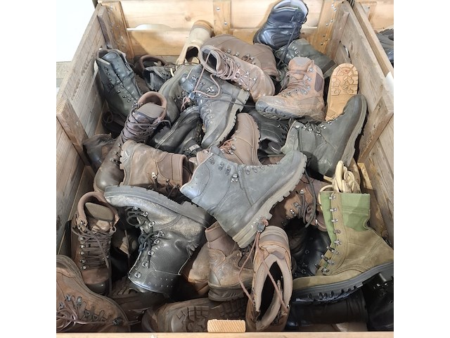 Partij diverse schoenen - afbeelding 6 van  9