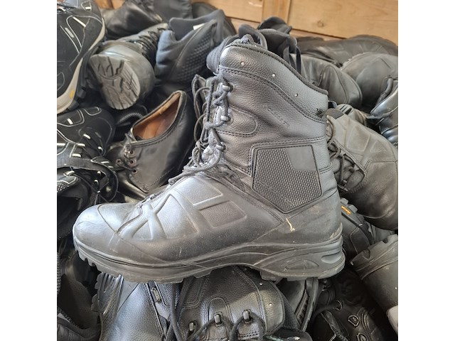 Partij diverse schoenen - afbeelding 11 van  13