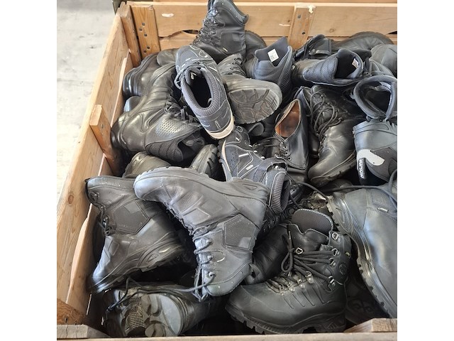 Partij diverse schoenen - afbeelding 13 van  13