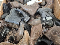 Partij diverse schoenen - afbeelding 2 van  13