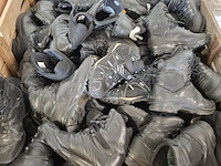 Partij diverse schoenen - afbeelding 8 van  13