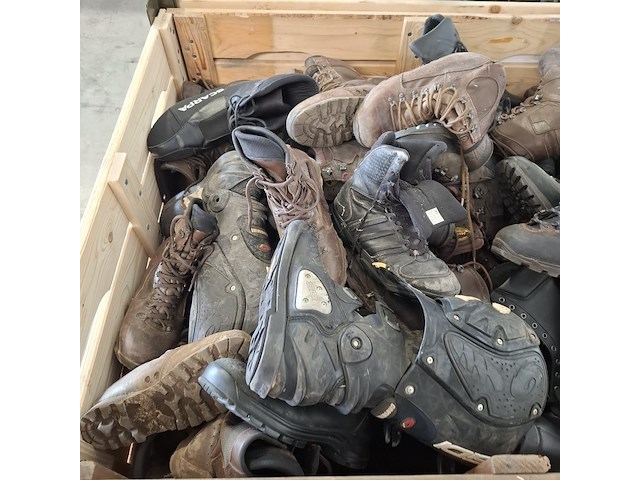 Partij diverse schoenen - afbeelding 13 van  13