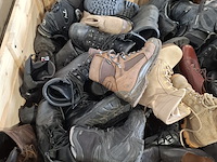 Partij diverse schoenen - afbeelding 7 van  13