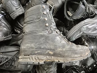 Partij diverse schoenen - afbeelding 2 van  13