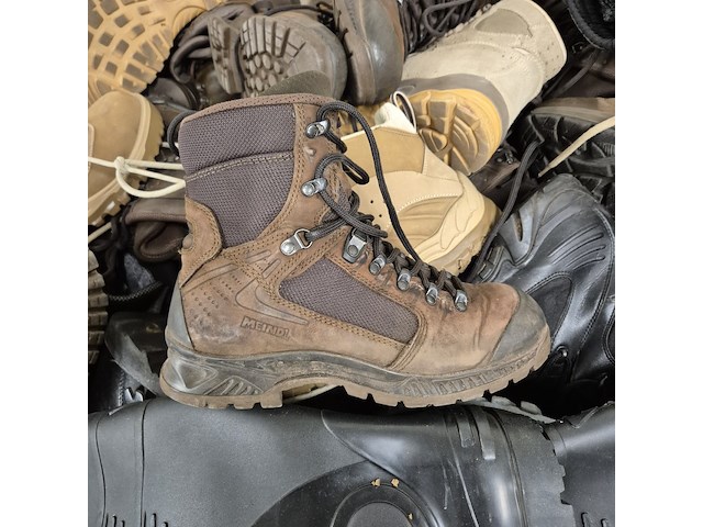 Partij diverse schoenen - afbeelding 4 van  7