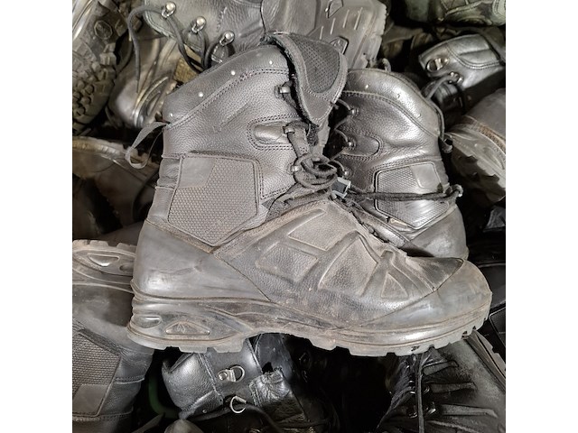 Partij diverse schoenen - afbeelding 3 van  13