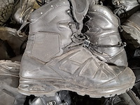 Partij diverse schoenen - afbeelding 3 van  13