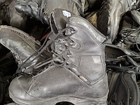 Partij diverse schoenen - afbeelding 2 van  13