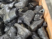 Partij diverse schoenen - afbeelding 4 van  13