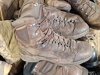 Partij diverse schoenen - afbeelding 7 van  13
