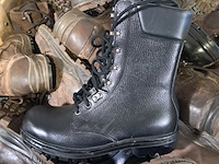 Partij diverse schoenen - afbeelding 10 van  13