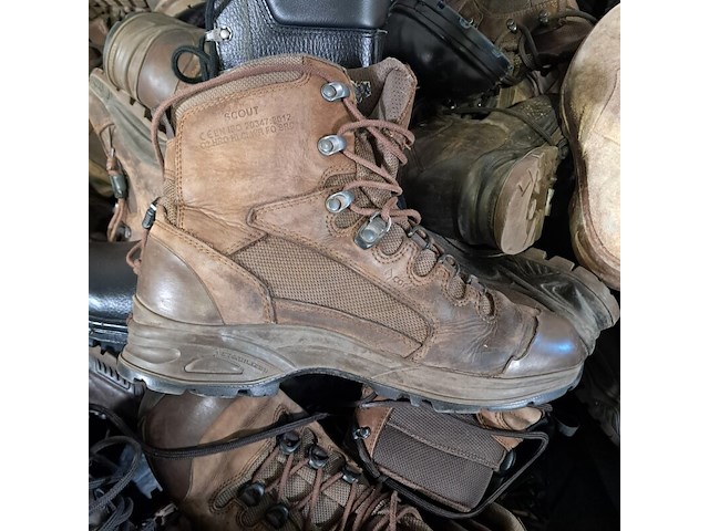 Partij diverse schoenen - afbeelding 12 van  13
