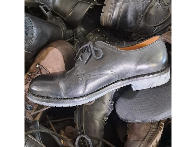 Partij diverse schoenen - afbeelding 7 van  16