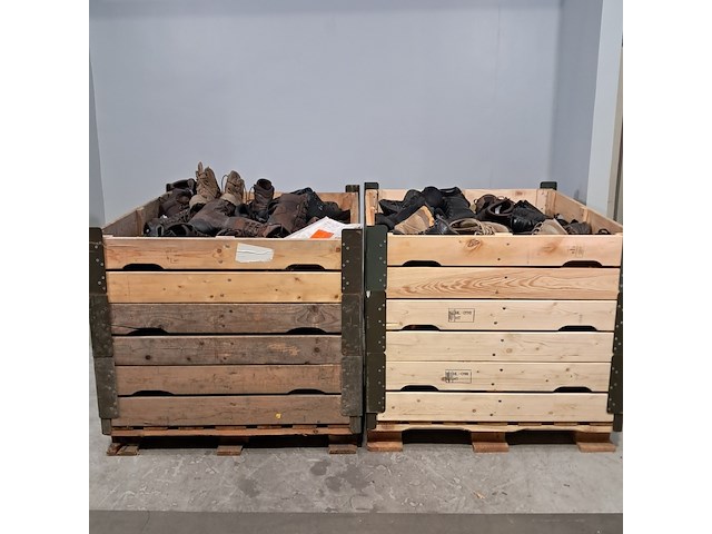Partij diverse schoenen - afbeelding 1 van  11