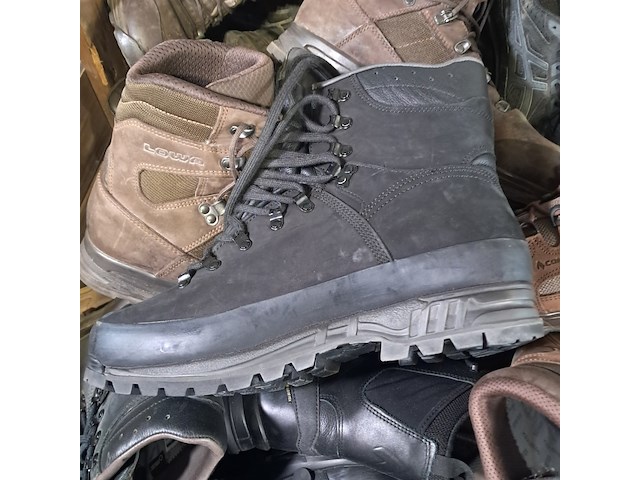 Partij diverse schoenen - afbeelding 8 van  11