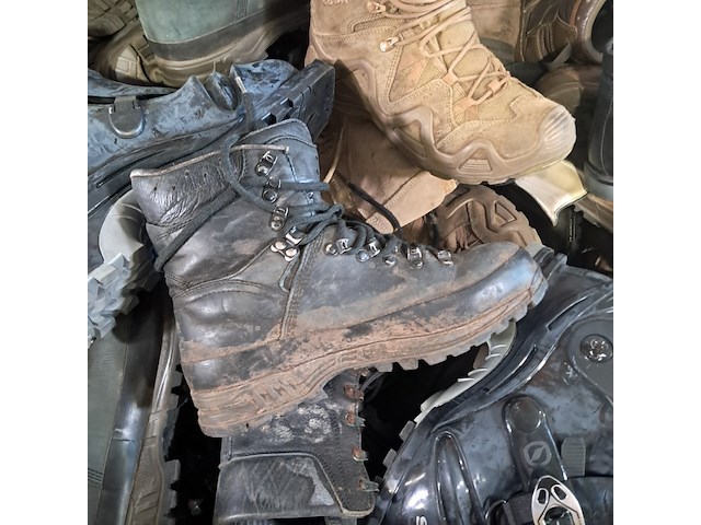 Partij diverse schoenen - afbeelding 8 van  9