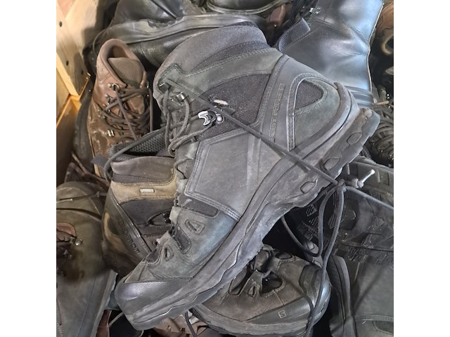 Partij diverse schoenen - afbeelding 5 van  13