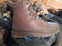 Partij diverse schoenen - afbeelding 7 van  13