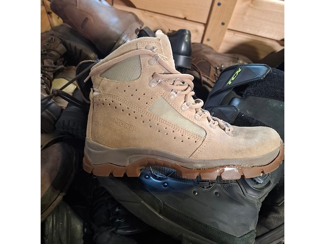 Partij diverse schoenen - afbeelding 8 van  13