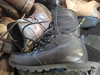 Partij diverse schoenen - afbeelding 9 van  13