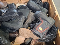 Partij diverse schoenen - afbeelding 10 van  13