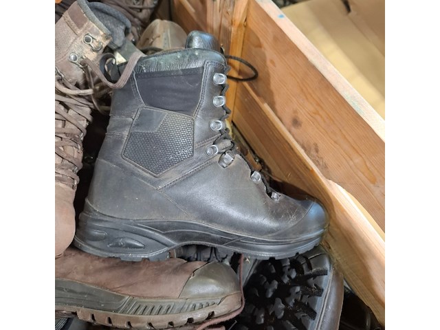 Partij diverse schoenen - afbeelding 2 van  12