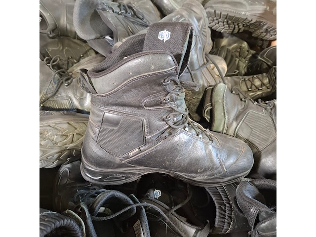 Partij diverse schoenen - afbeelding 8 van  12