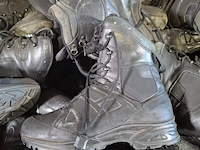 Partij diverse schoenen - afbeelding 9 van  12