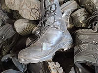 Partij diverse schoenen - afbeelding 9 van  14