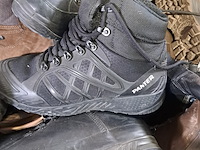 Partij diverse schoenen - afbeelding 3 van  9