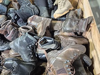 Partij diverse schoenen - afbeelding 10 van  13