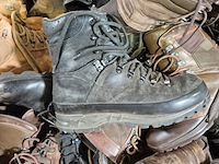 Partij diverse schoenen - afbeelding 2 van  13