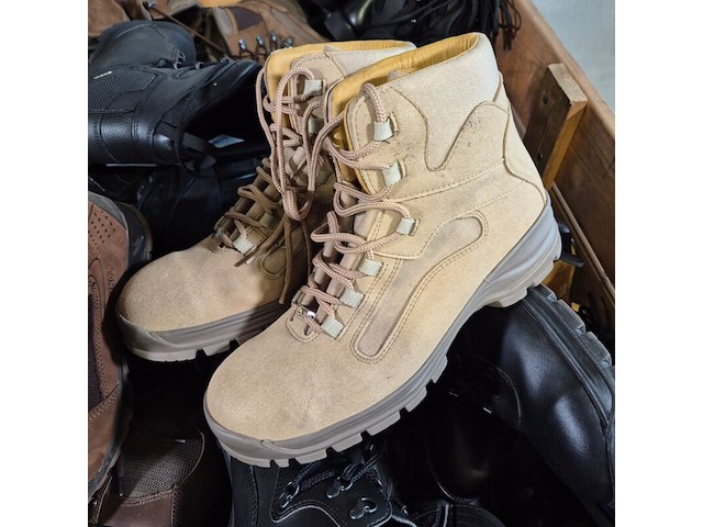 Partij diverse schoenen - afbeelding 3 van  8