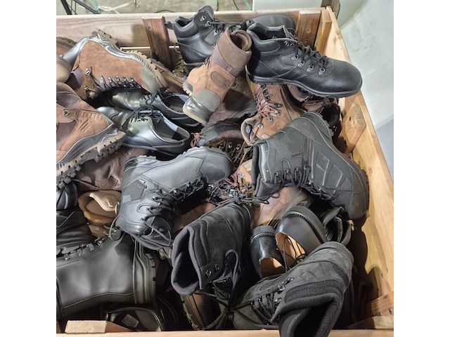 Partij diverse schoenen - afbeelding 7 van  8