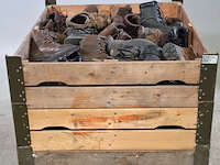 Partij diverse schoenen - afbeelding 1 van  7
