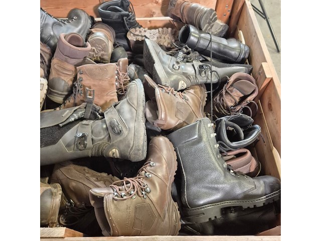 Partij diverse schoenen - afbeelding 6 van  7