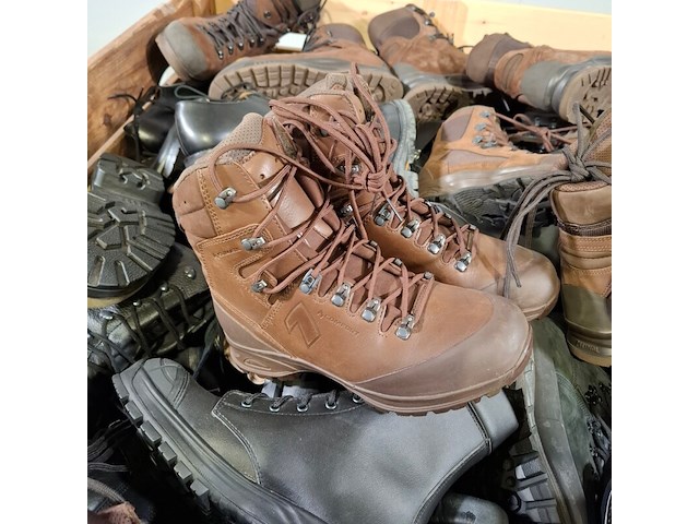 Partij diverse schoenen - afbeelding 4 van  8