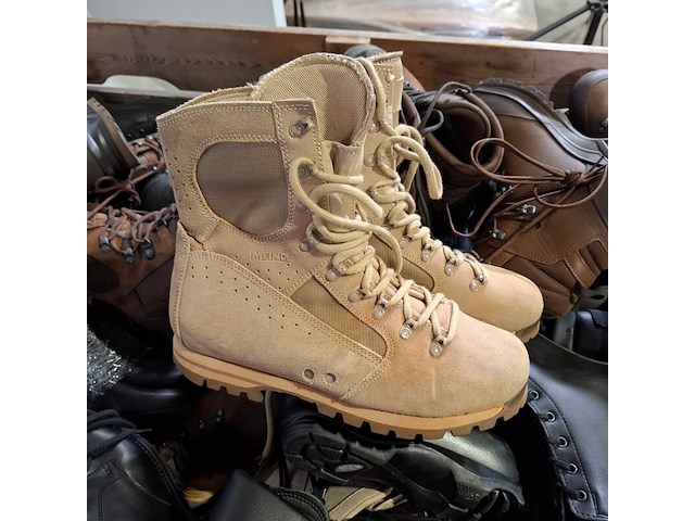 Partij diverse schoenen - afbeelding 5 van  8