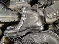Partij diverse schoenen - afbeelding 2 van  15