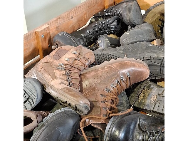 Partij diverse schoenen - afbeelding 7 van  8