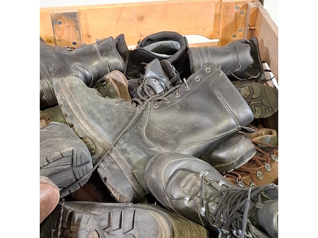 Partij diverse schoenen - afbeelding 8 van  8