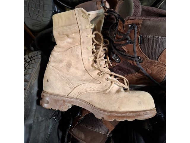 Partij diverse schoenen - afbeelding 12 van  14