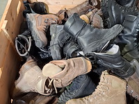 Partij diverse schoenen - afbeelding 4 van  13