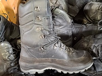 Partij diverse schoenen - afbeelding 2 van  14