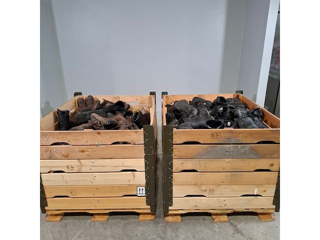 Partij diverse schoenen - afbeelding 1 van  14
