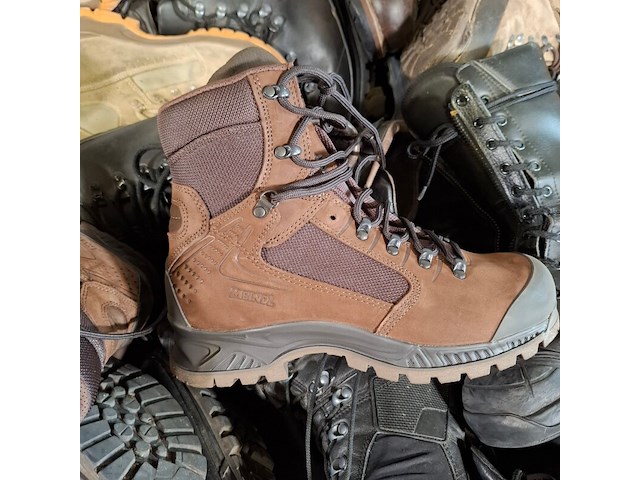 Partij diverse schoenen - afbeelding 3 van  9