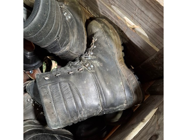 Partij diverse schoenen - afbeelding 3 van  15