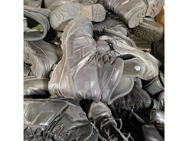 Partij diverse schoenen - afbeelding 14 van  14